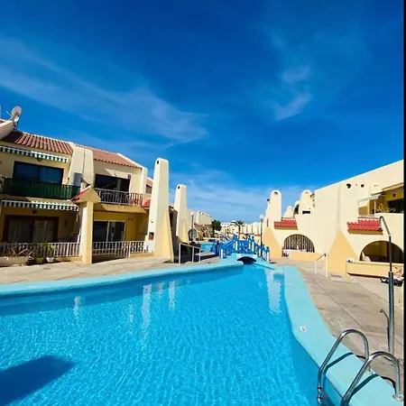 Kulma Del Mar アパート